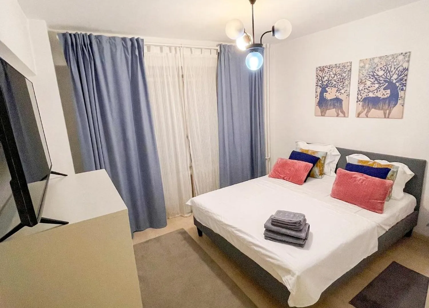 Apartment 3 Warm Rooms In The Center Bucharest